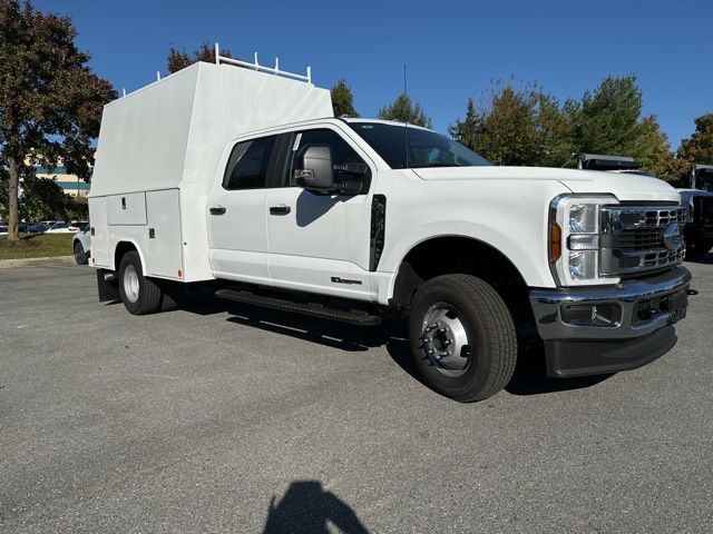 2024 Ford F-350SD XL photo