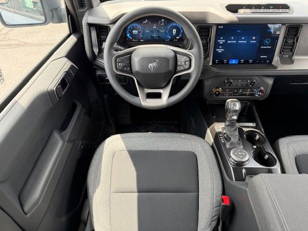 New 2025 Black Ford Base image 25