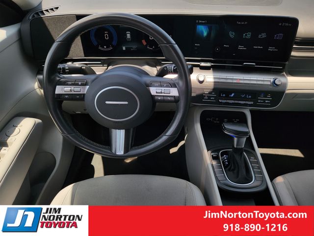 Used 2025 Hyundai Kona SUV