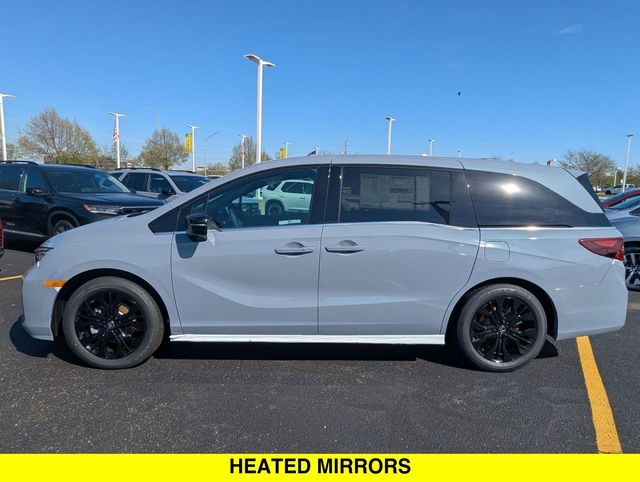 View vehicle photo 4