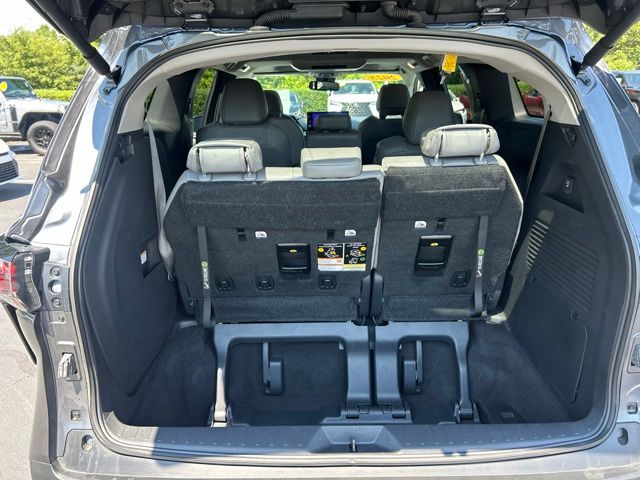 Used 2025 Toyota Sienna Van
