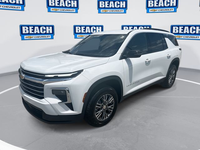 Summit White 2025 Chevrolet Traverse SUV / Crossover Front-Wheel Drive 8-Speed Automatic