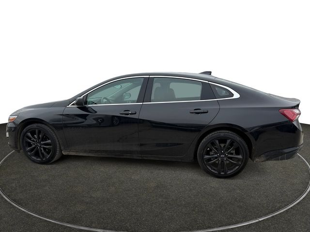 Used 2024  Chevrolet LT image 2