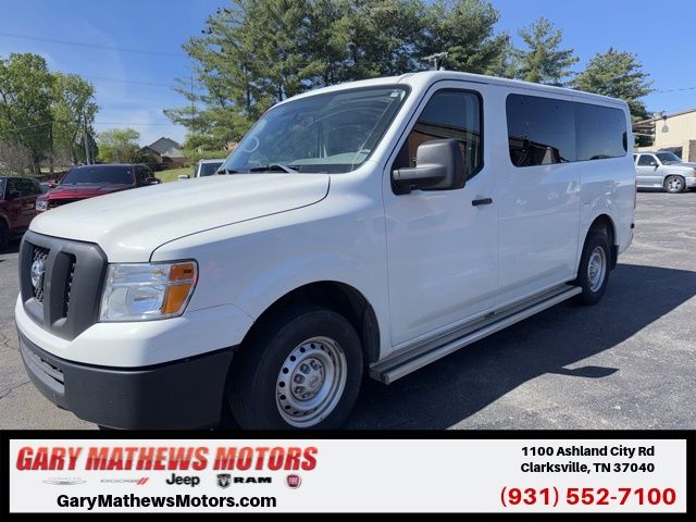 Glacier White 2017 Nissan NV Passenger Van Rear-Wheel Drive 5-Speed Automatic