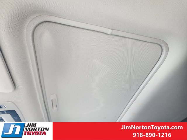 Used 2025 Toyota Sienna Van