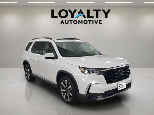 Used 2025 Honda Pilot SUV