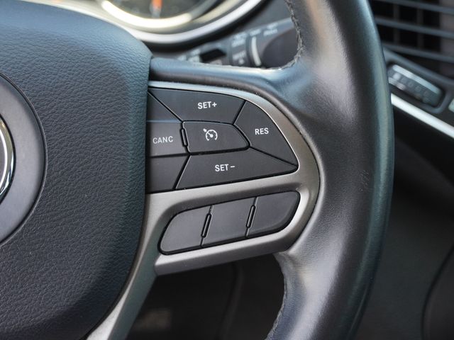 Used 2019 Jeep Cherokee SUV