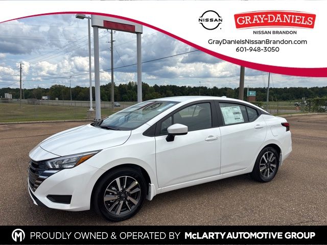 2025 Nissan Versa SV's photo