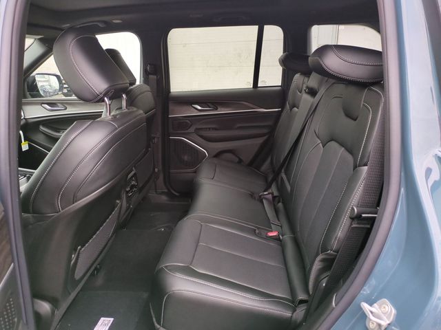 new 2026 Jeep Grand Cherokee car, priced at $52,760