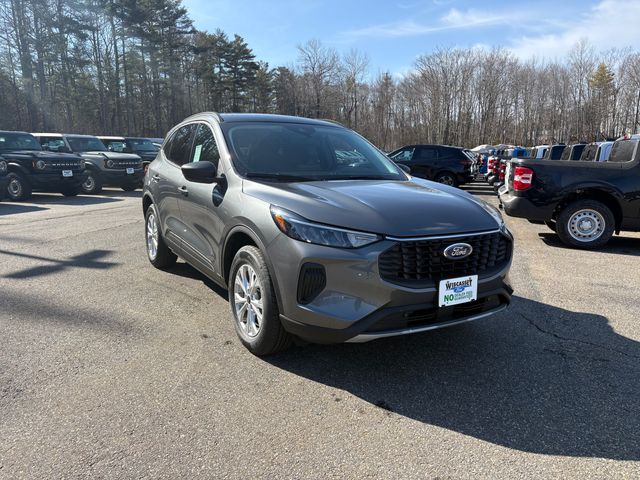 Carbonized Gray Metallic 2026 Ford Escape Active AWD SUV / Crossover All-Wheel Drive 8-Speed Automatic