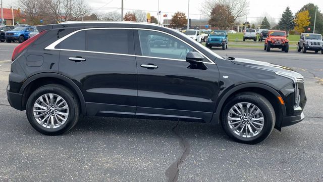 2024 Cadillac XT4 Premium Luxury 9