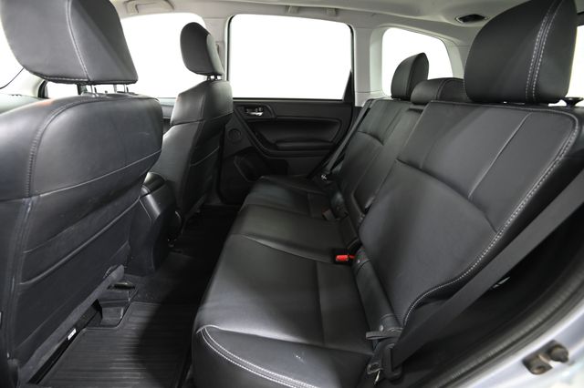 Used 2016 Silver Subaru 2.5i Limited image 9