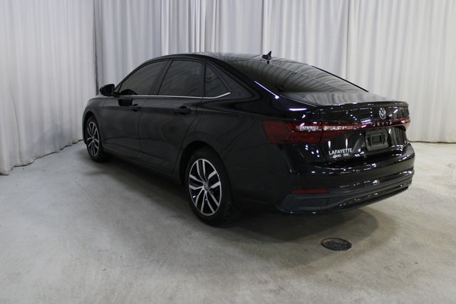 Used 2025 Black Volkswagen 1.5T SE image 28