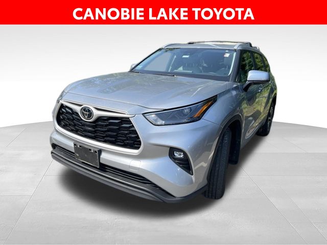 Used 2024 Toyota Highlander SUV