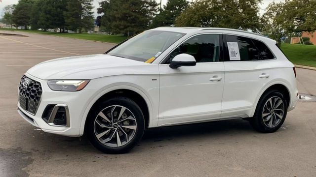 2023 Audi Q5 45 S line Premium Plus 4