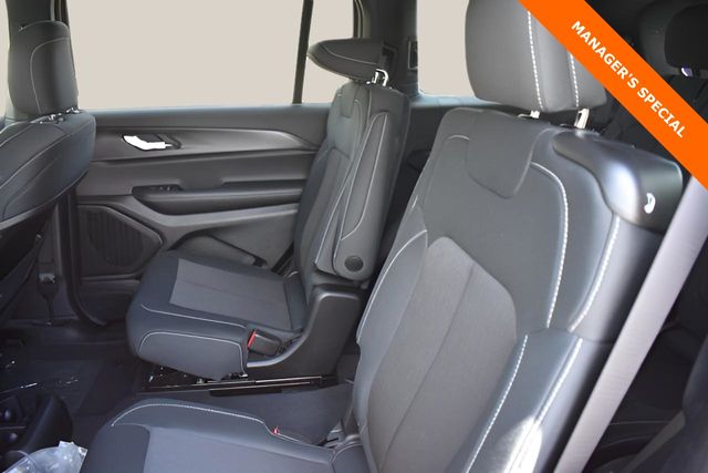 New Car 2025 Jeep Grand Cherokee L  Laredo X For Sale Under $35,000 In Austin, Texas