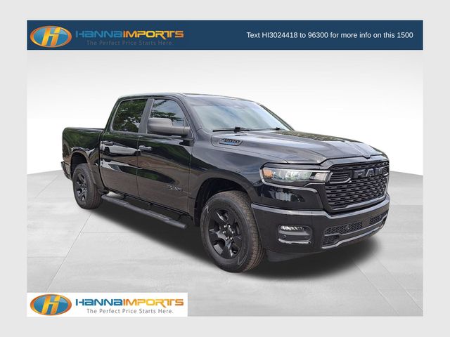 Diamond Black Crystal Pearlcoat 2025 RAM 1500 Pickup Truck Four-Wheel Drive 8-Speed Automatic