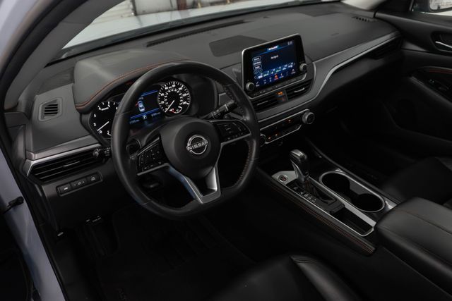 Used 2023 Nissan Altima Sedan