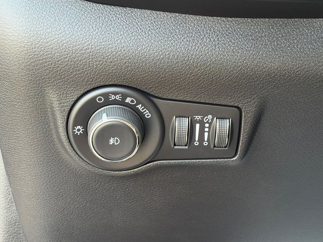 Used 2025 Jeep Compass SUV