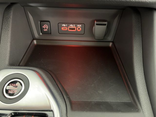 2025 Atlantic Gray Metallic/Super Black Nissan Sentra SR FWD Sedan