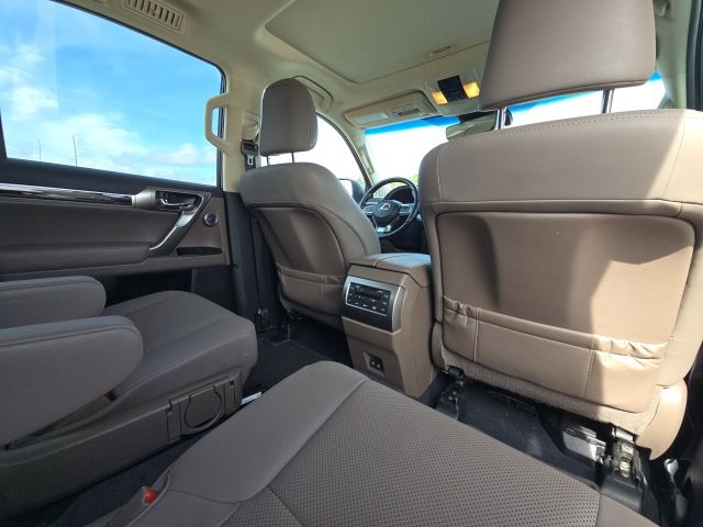 2023 Lexus GX 460:46928A