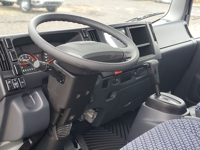 2026 Chevrolet LCF 4500HG Regular Cab RWD Cab Chassis for sale #TS205861 - photo 6