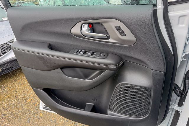 new 2026 Chrysler Pacifica car, priced at $50,225