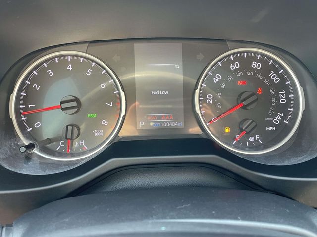 Used 2019  Toyota XLE image 19