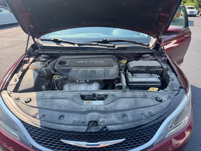 2015 Chrysler 200 Limited - Velvet exterior view 19