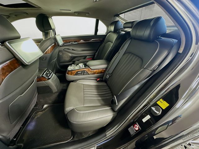Thumbnail: 2019 Genesis G90 - 26
