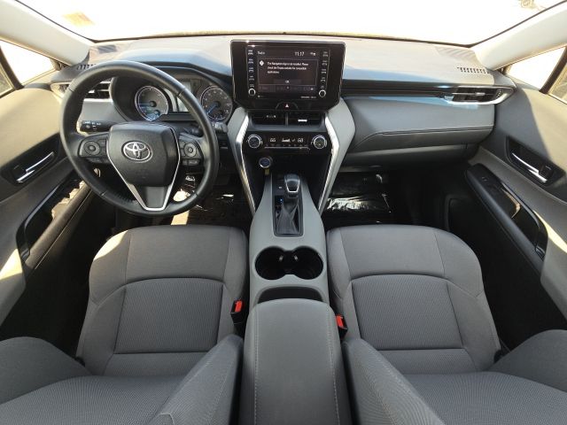 2022 Toyota Venza:C02564