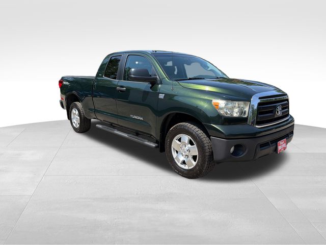 Green 2010 Toyota Tundra Pickup Truck Four-Wheel Drive 6-Speed Automatic