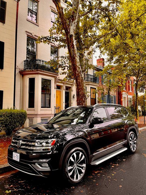 2018 Volkswagen Atlas SEL -
                  Round Rock, TX