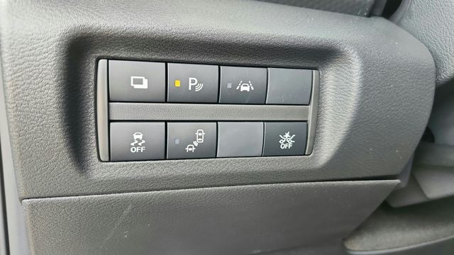 2025 Nissan Kicks Play