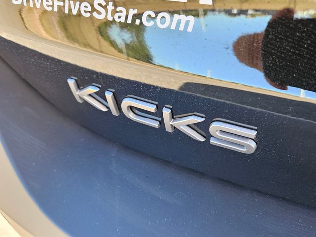 New 2026 Black Nissan SR image 11