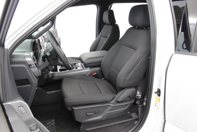 New 2026 White Ford XLT image 13