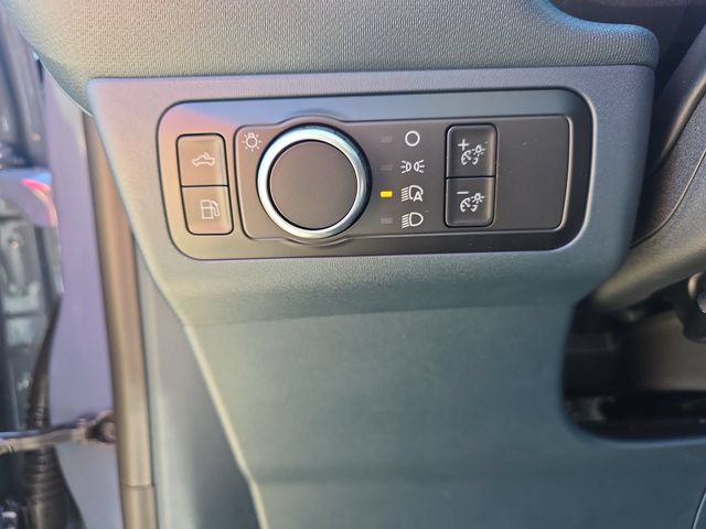 New 2026 Azure Gray Metallic Tri-Coat Ford XLT image 25