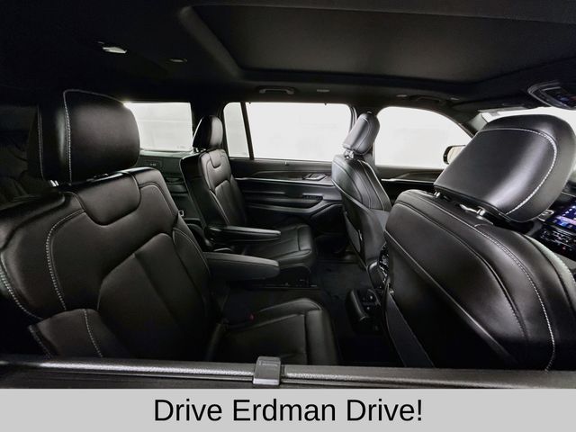 Used 2025 Jeep Grand Cherokee L SUV