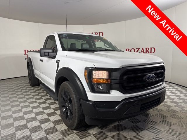 2023 Oxford White Ford F-150 XL RWD Truck