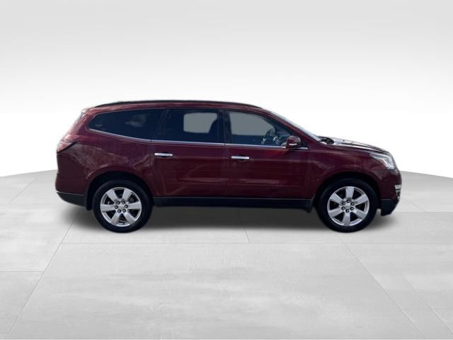 2016 Chevrolet Traverse LT 2