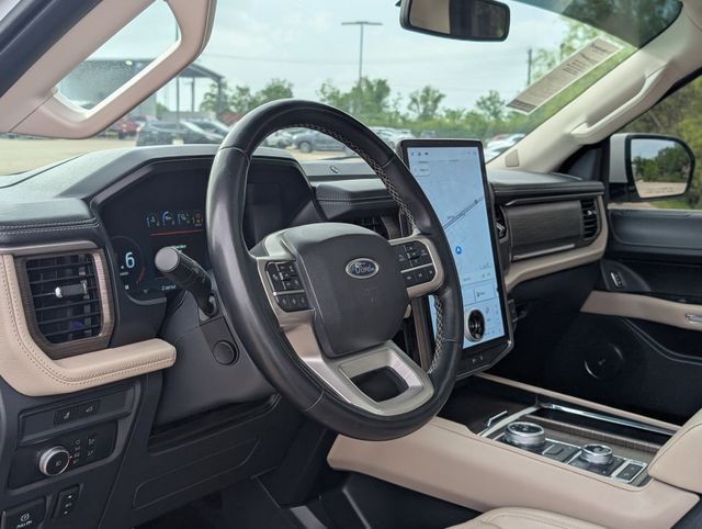 2022 Ford Expedition Limited - 11