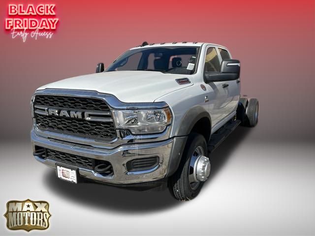 2024 Ram 5500HD Tradesman 3