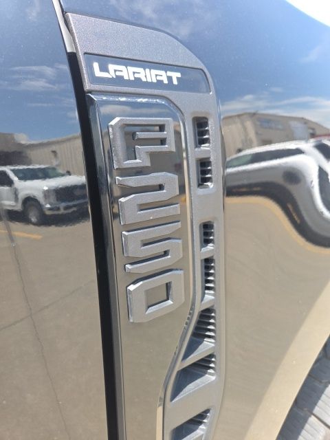 Used 2023 Ford F-250SD Truck