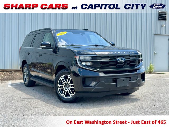 Black Metallic 2025 Ford Expedition Active 4WD SUV / Crossover Four-Wheel Drive Automatic