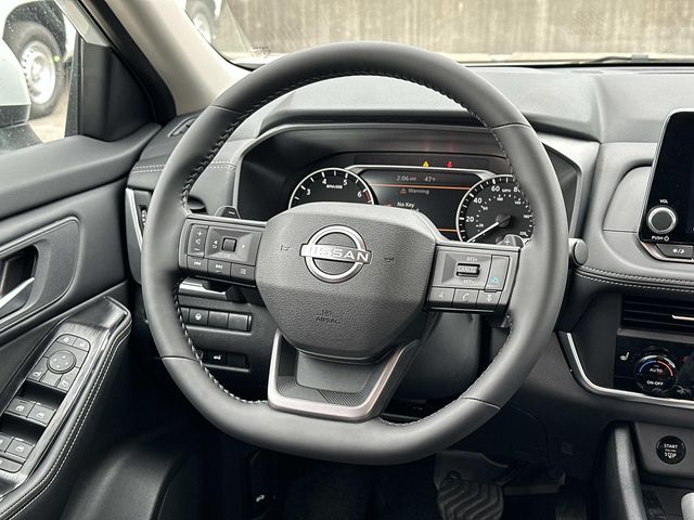 2026 Nissan Rogue SV - Photo 6