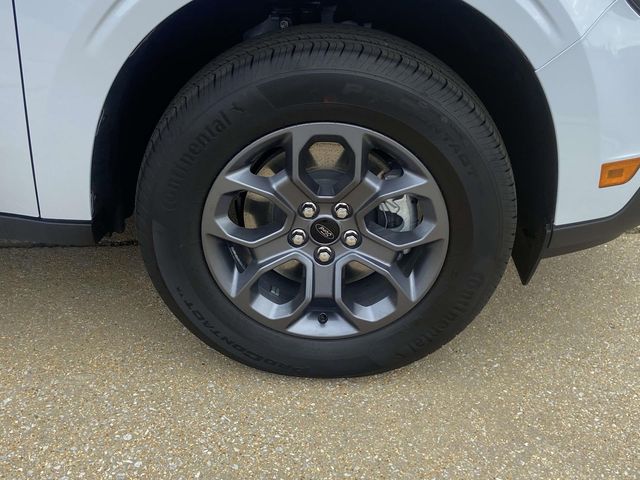 New 2026 White Ford XLT image 7