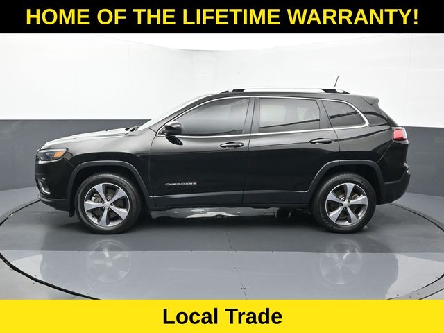 View vehicle photo 4