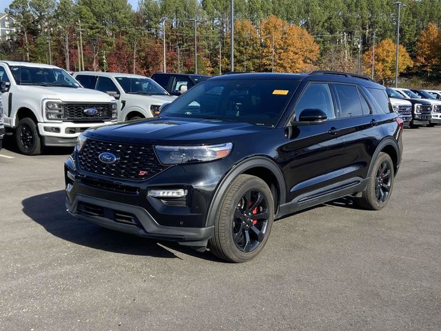 2023 Ford Explorer ST 8