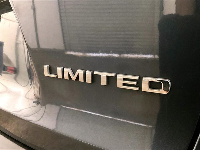 2019 Jeep Cherokee Limited Blue at Bob Ruth Ford