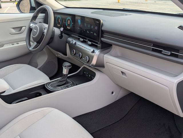 New 2026 Green Hyundai SE image 23